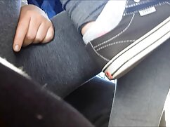 Fueron derrotados por xxx maduras viejas una prostituta rusa en una cama.