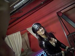 Coño rasgado en una porno madura mexicana silla