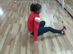 Ella es joven, bonita, deseo de bombardear a su nuevo novio en la veteranas pornos vagina