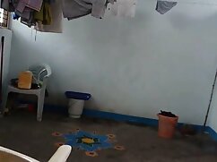 Los hombres toman las niñas peliculas porno de maduras en la calle y follada