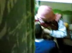 Sexo con pollo xxx de maduras molido firmemente en un agujero